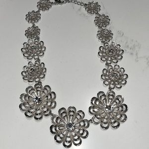 Kate Spade Silver Necklace Oops A Daisy Flower and rhinestone statement piece